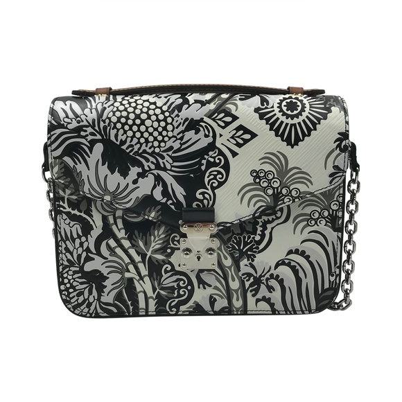 Louis Vuitton Handbags - ❤️SOLD❤️ Authentic Louis Vuitton Floral Metis